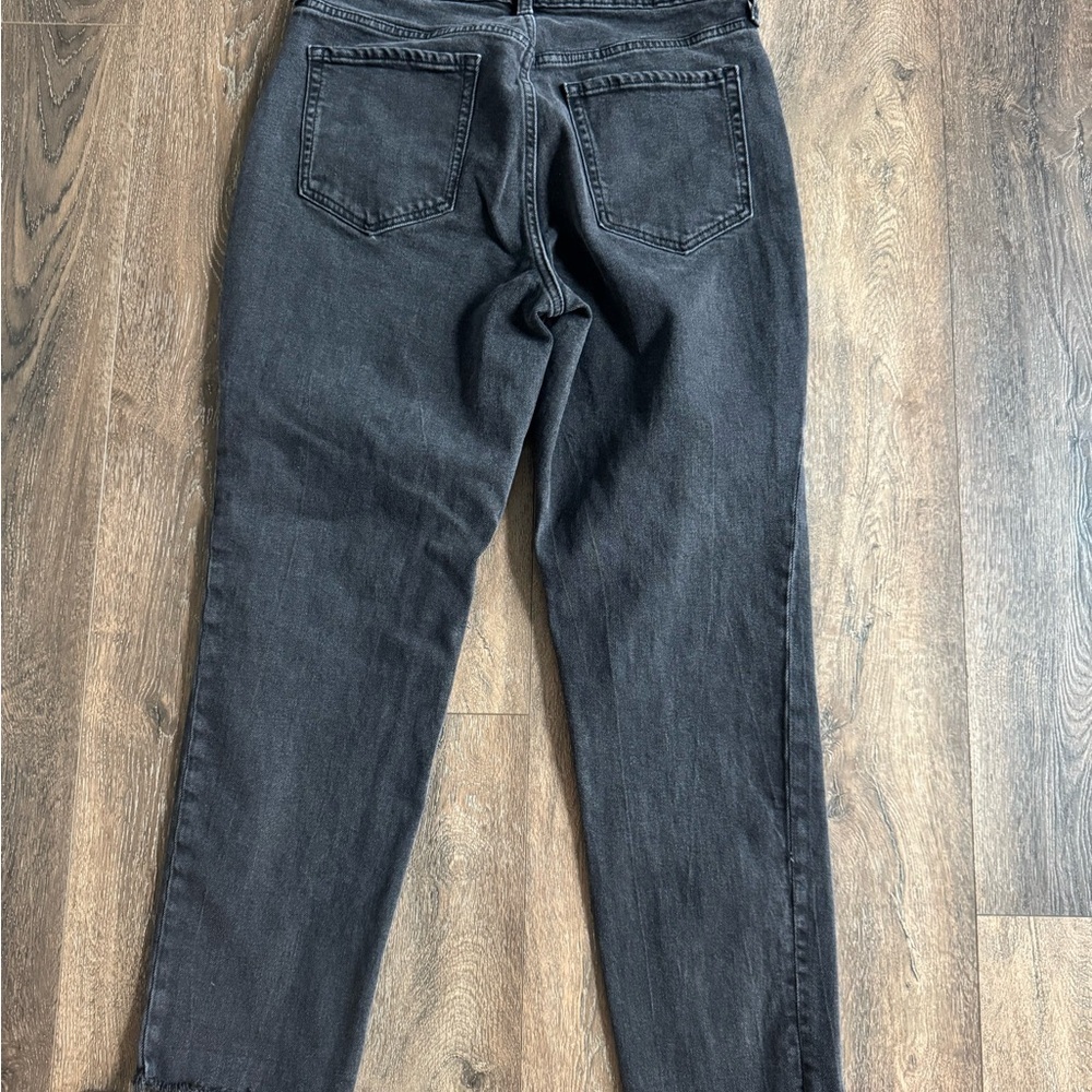 Old Navy OG straight jeans.  Women’s size 10.  Black jeans. - Picture 4 of 5